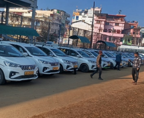 Kainchi Dham Taxi